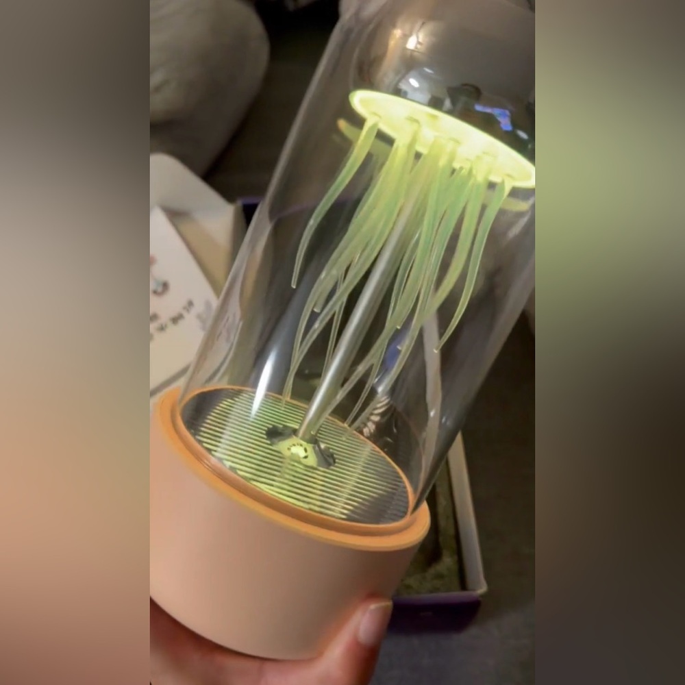 Motion Jellyfish Bluetooth speaker Clock with Colorful Light Display - Picture 16 of 16